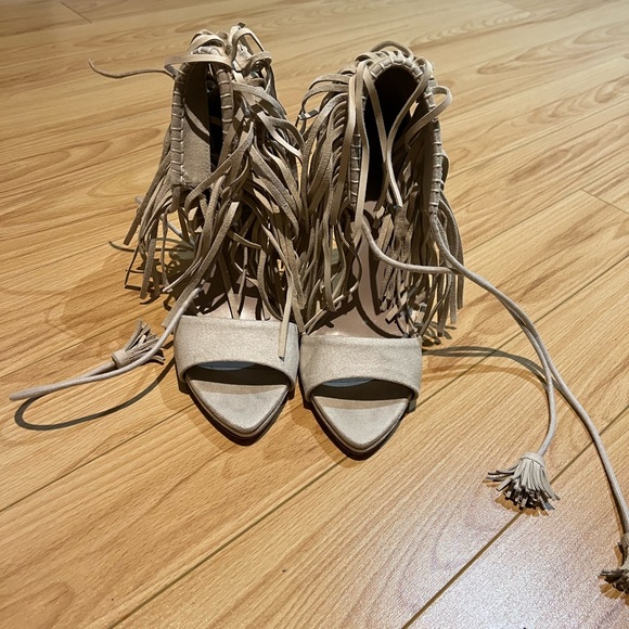 Zara brand new fringe heels - Picture 4 of 5
